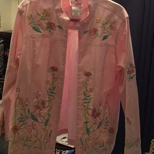 Pink embroider jean jacket  SIZE 1X EUC